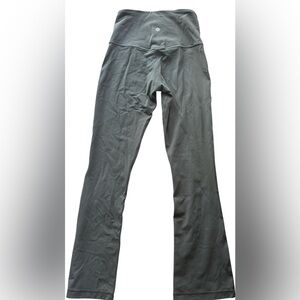 Lululemon Align High-Rise Mini-Flared Pant 28" Grey Sage size 6 EUC Gym Yoga Run